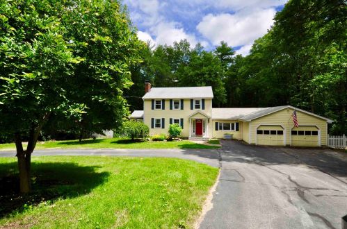 12 Ravine Rd, Amherst, NH 03031-2609