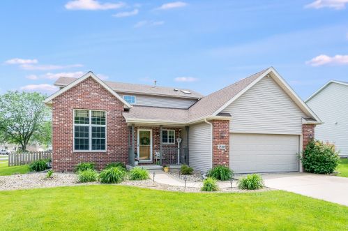 25109 Sioux Dr, Minooka, IL 60410-3179