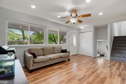 9566 Fallen Stone, Columbia, MD 21045-4325