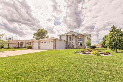 510 Mariann Ln, Dilworth, MN 56529-1644