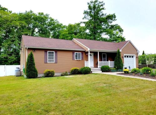 5 Wilder Ave, Westerly, RI 02891-3410