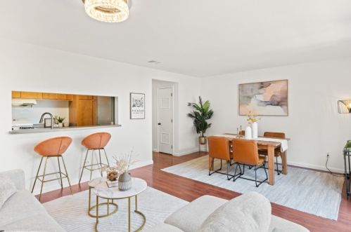 56 Garnett Ter, San Francisco CA 94124-2572 exterior