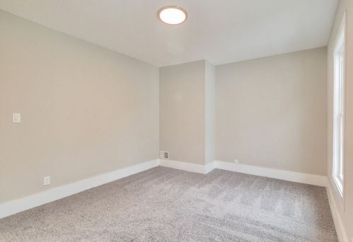 2620 Hackberry St, Cincinnati OH  45206-2122 exterior
