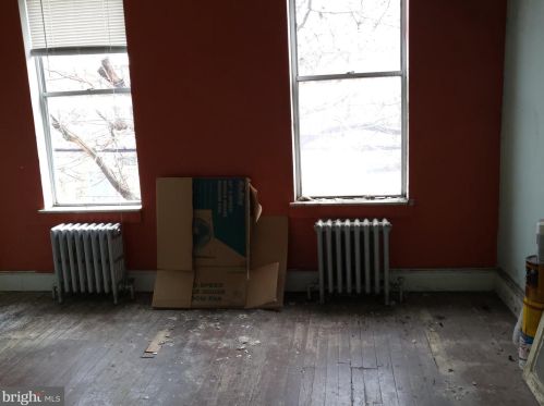 1940 23 St, Philadelphia PA 19145-2601 exterior