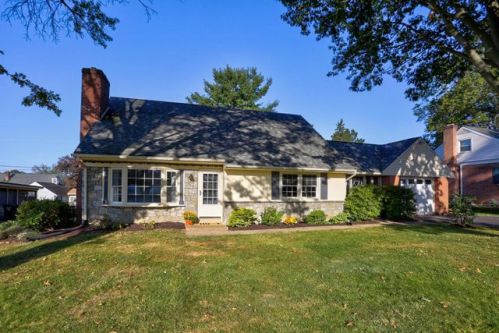 112 Whitney Rd, Lancaster, PA 17603-7022
