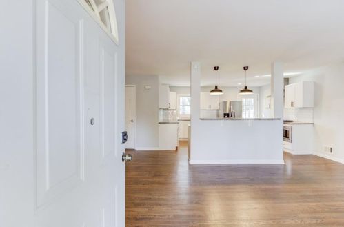 2192 Dering Cir, Atlanta GA  30345-1616 exterior