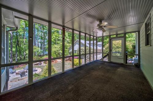 627 Apache Trl, Holly Springs, GA 30189-5116