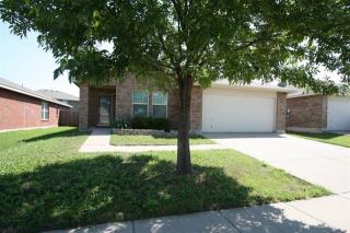 965 Mosaic Dr, Fort Worth TX  76179-7381 exterior