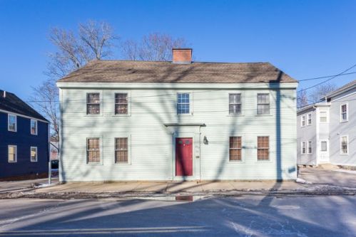 273 Maplewood Ave, Portsmouth, NH 03801-3745