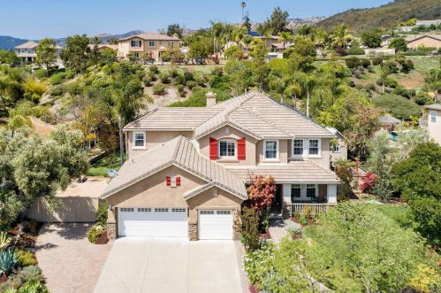 1145 Ariana Rd, San Marcos, CA 92069-8122