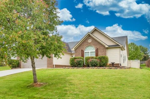 414 River Mist Cir, Jefferson, GA 30549-8627