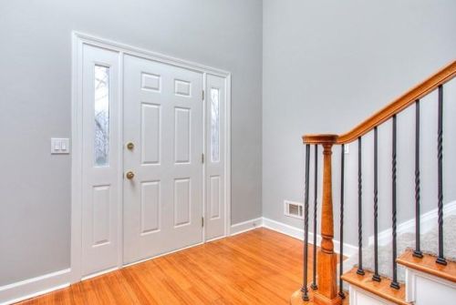 1 Frst Rdg Ct, Atlanta GA  30350-1802 exterior