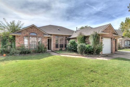 1125 Sennybridge Dr, Yukon, OK 73099-7632