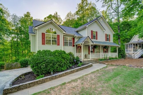 305 Calusa Pl, Ball Ground, GA 30107-2998