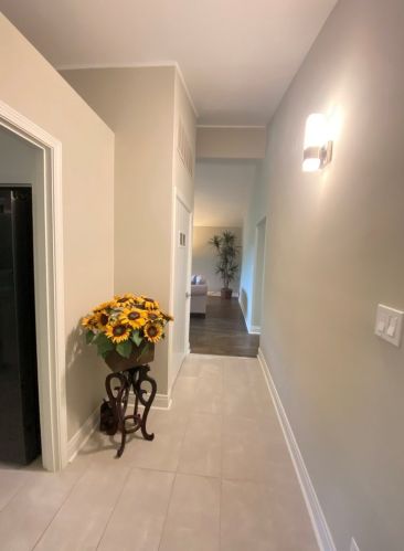 6 Elsinoor Dr, Half Day, IL 60069-3117