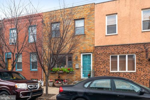 1702 11 St, Philadelphia PA 19122-0027 exterior
