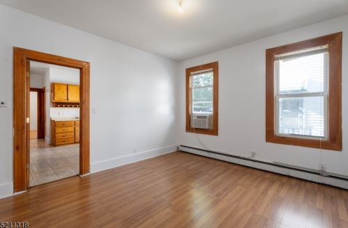 88 15th St, Bloomfield NJ  07003-5813 exterior