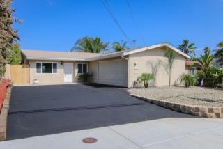 845 Grapevine Rd, Vista, CA 92083-5528