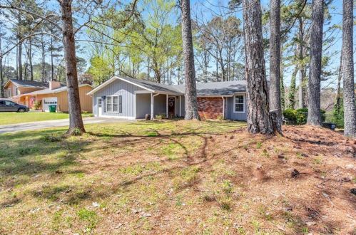 3083 Bruckner Blvd, Lithonia, GA 30078-2768