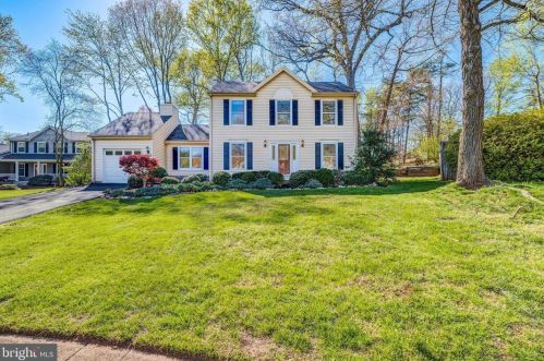 12525 Chasbarb Ter, Herndon, VA 20171-2469