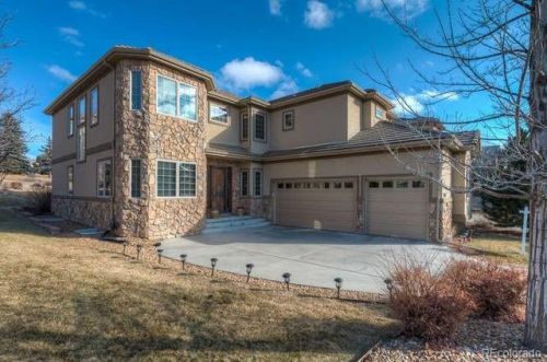 22520 Peakview Dr, Denver CO  80016-7026 exterior