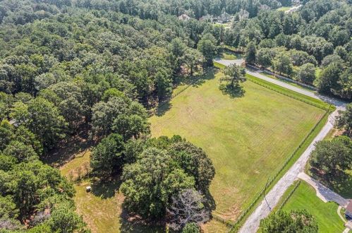 2225 Oglesby Bridge Rd, Conyers GA  30094-4221 exterior