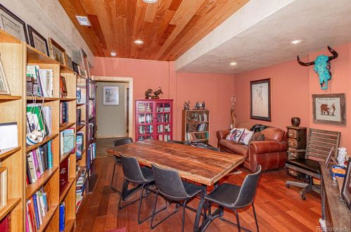 136 Arapahoe, Woodland Park CO 80863-8952 exterior