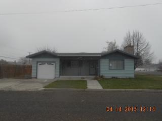 119 20th St, Pella, ID 83318-2443