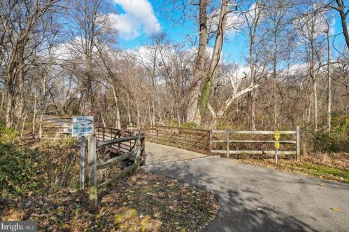 9522 Crosby Rd, Silver Spring MD 20910-1539 exterior