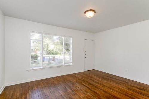 1710 Chicon St, Austin TX  78702-1232 exterior