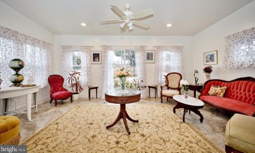 15300 Beaufort Pl, Silver Spring MD  20905-4202 exterior