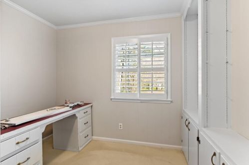 325 Hunters Gln Ct, Atlanta GA  30328-1710 exterior