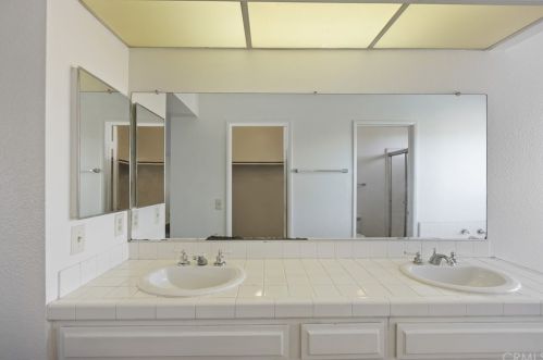 9155 Shaddock Cir, Riverside CA  92508-6454 exterior