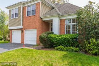 46517 Hollymead Pl, Dulles VA  20165-6417 exterior