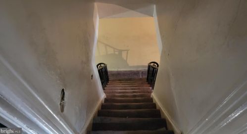 519 Lalor St, Trenton NJ  08611-3233 exterior