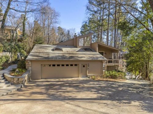 300 Idlewood Ct, Atlanta, GA 30327-4704