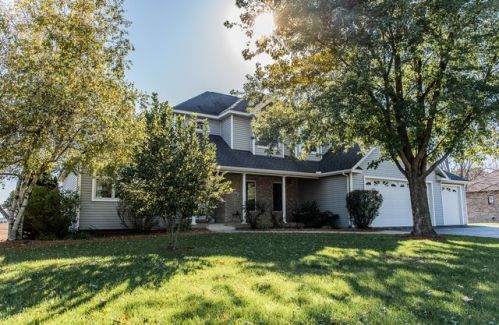 803 Buffalo St, Stratford, IL 61064-9230