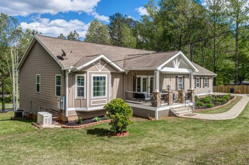 210 Gordon Rd, Big Canoe GA  30143-1021 exterior