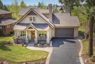 19231 Dutchman Ct, Bend, OR 97702-9159