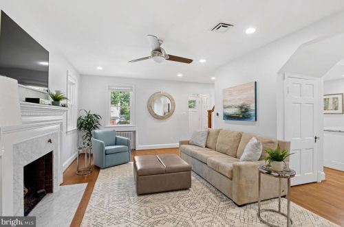 1314 Dl Dr, Silver Spring MD 20910-1601 exterior