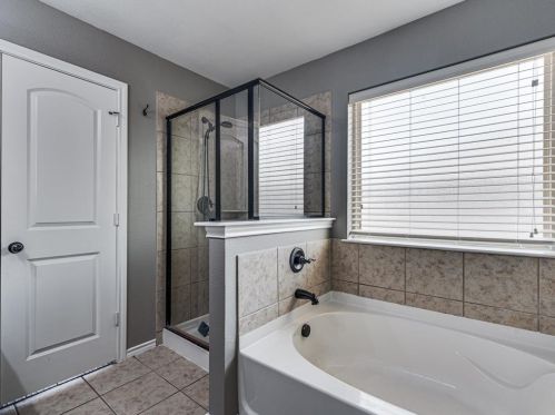 4520 Rockmill Trl, Fort Worth TX  76179-5091 exterior