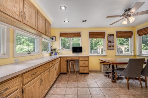 505 Hamilton Dr, Hackettstown NJ  07840-1430 exterior