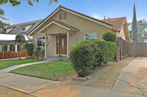 706 Downey Ave, Modesto, CA 95354-1306