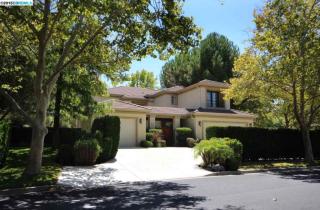 500 Rutherford Cir, Los Angeles, CA 94513-2608