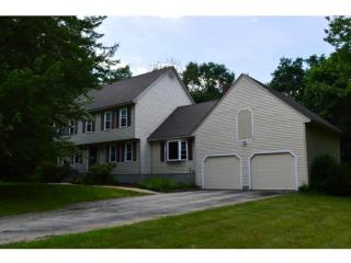39 Holstein Ave, Londonderry, NH 03053-3900