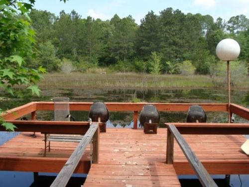 2925 Stapleton Dr, Donalsonville, GA 39845-6825