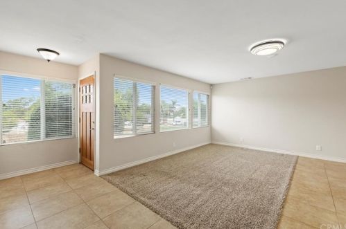 12763 4th St, Yucaipa, CA 92399-4528