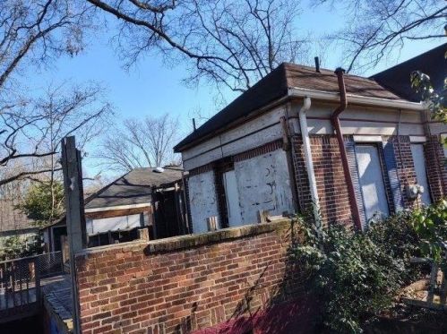 1369 Bryan Ave, Atlanta GA  30344-2608 exterior