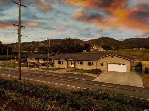 2000 Sanford Rnch Rd, Ukiah CA 95482-5251 exterior