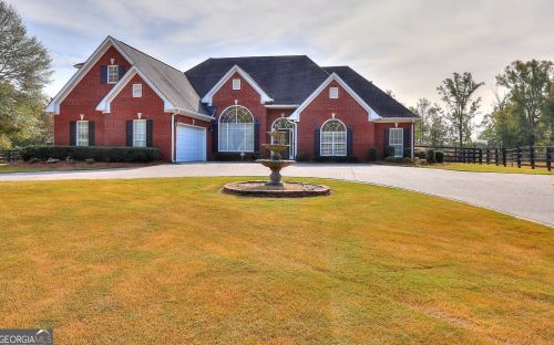 2880 Tig Knight Rd, Loganville, GA 30052-4380